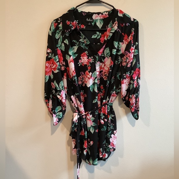 torrid Tops - Torrid Sheer Floral Blouse